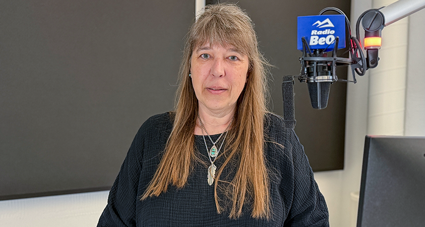 2026-06 Sue Schmid W